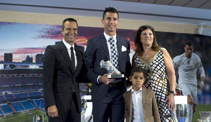 Ronaldo.Mendes.famiglia.2015.750x450